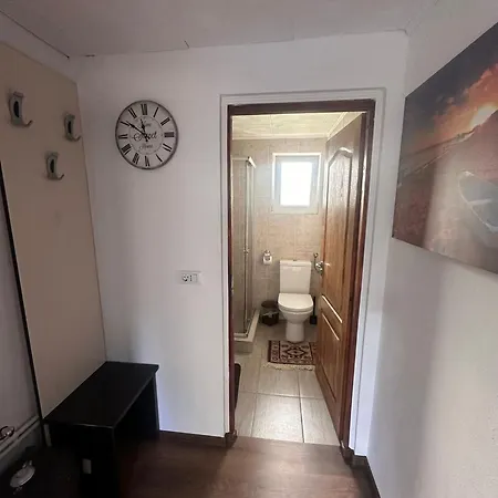 Casa La Românaș Tuzla