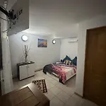 Casa La Românaș Tuzla